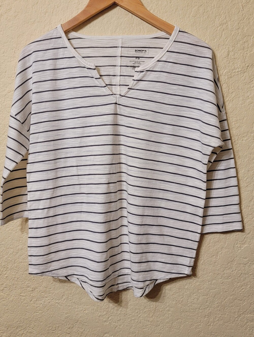SONOMA Goods for Life Striped Split V-Neck 3/4 Sleeve Top PS